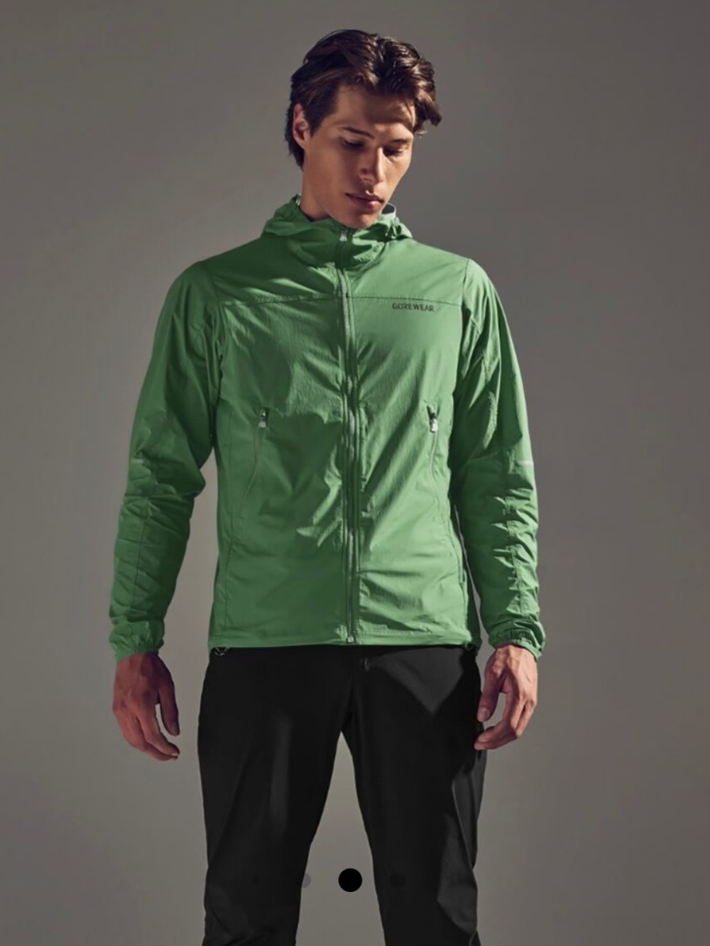 Gorewear Men's Lightweight Hooded Windbreaker — Green/ Fernflow